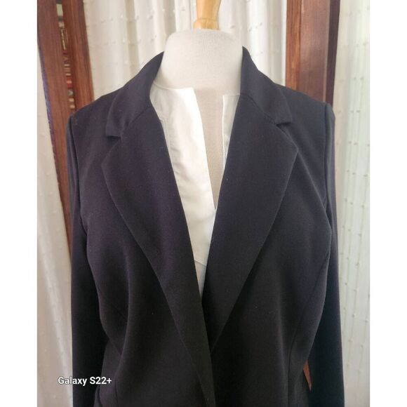 J32  My Collection 1 button blazer with black n white floral print lining - Picture 3 of 10